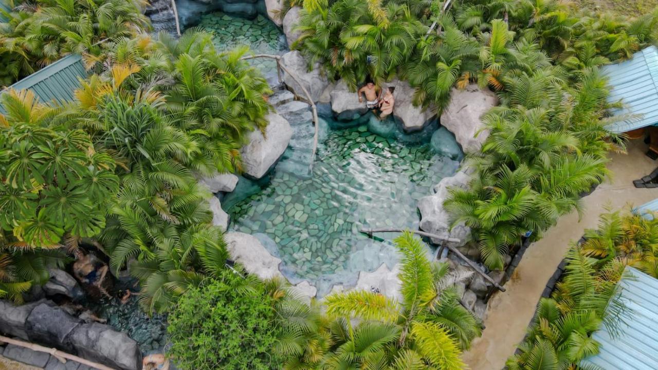 Hotel Relax Termalitas - Thermal Water La Fortuna Buitenkant foto