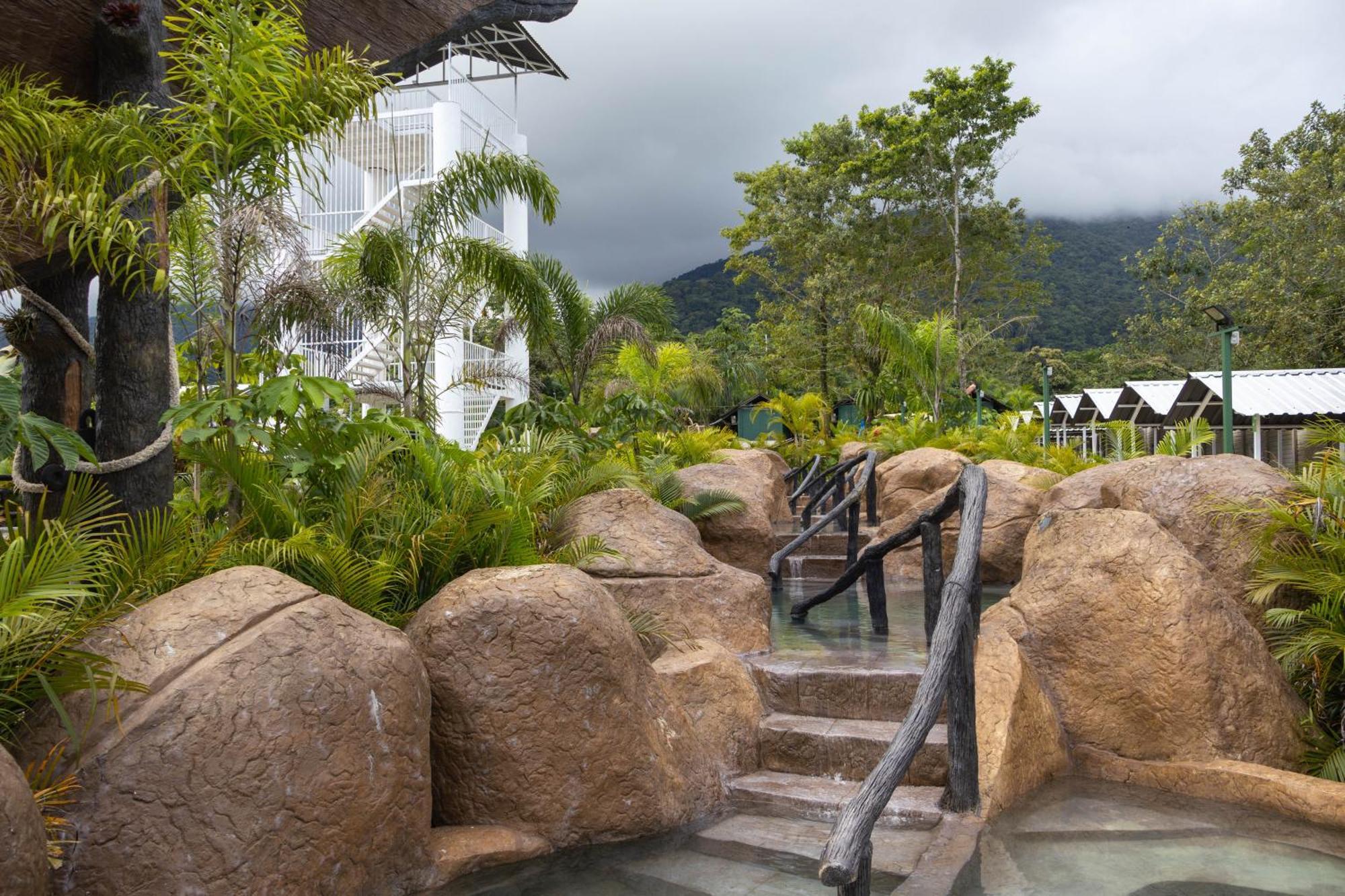 Hotel Relax Termalitas - Thermal Water La Fortuna Buitenkant foto